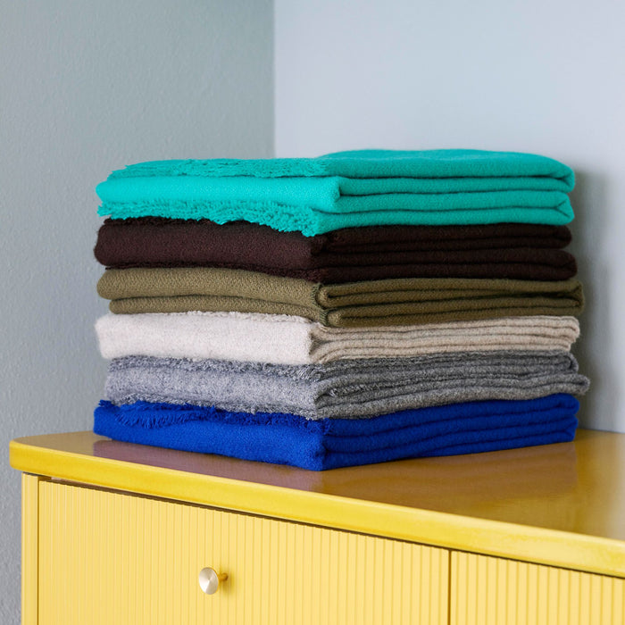 Photo of Mono Throw