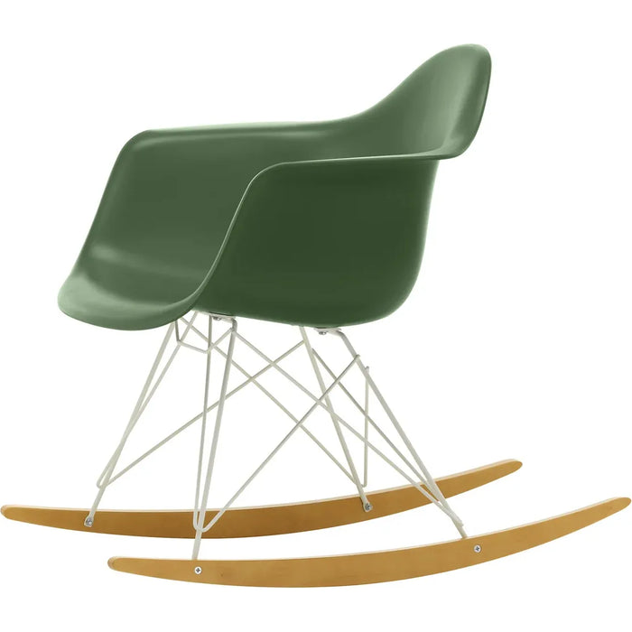 Eames Plastic Armchair Rar - 48 Forest - White Base - Golden Maple - Matstolar - Charles & Ray Eames - Grön - Metall/trä/plast