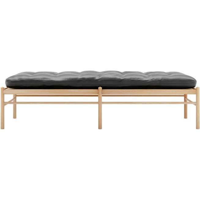 Photo of Carl Hansen - OW150, Oiled Oak, Leather Group C Sif