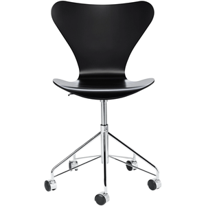 Photo of 3117 Sjuan, lacquered beech veneer, black - Desk chairs - Arne Jacobsen - Black