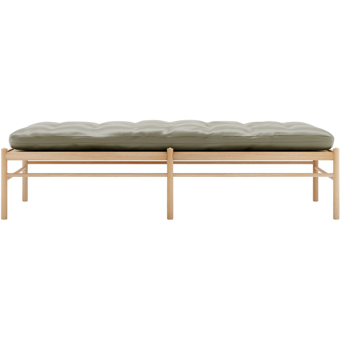 Photo of Carl Hansen - Ow150, Oiled Oak, Leather Group A Loke