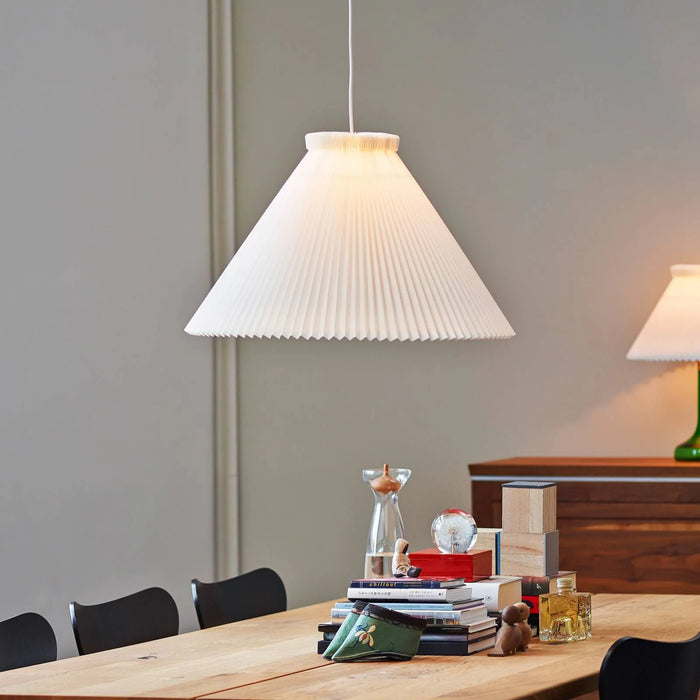 Photo of Model 1 Mega Pendant Lamp