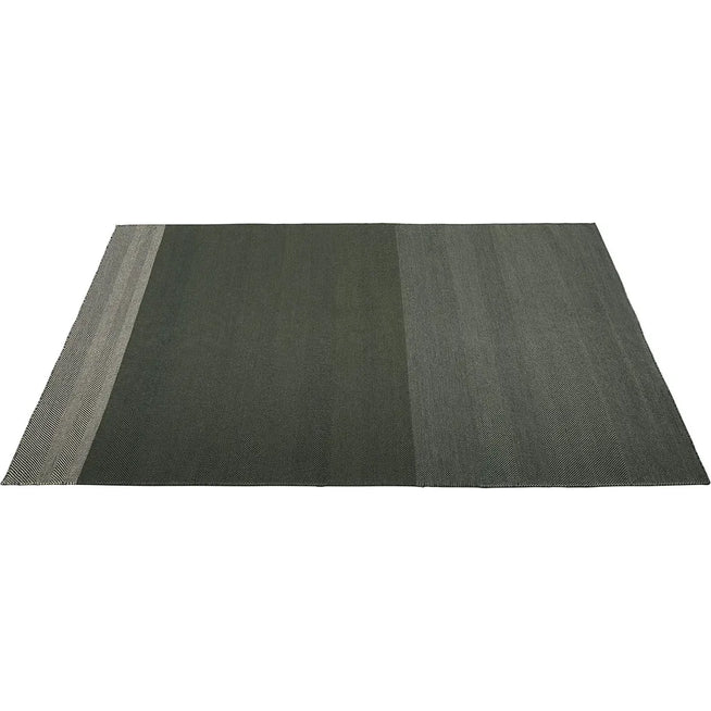 Photo of Varjo Rug, 170 x 240 cm, Dark Green - Solid coloured rugs - Tina Ratzer - Beige