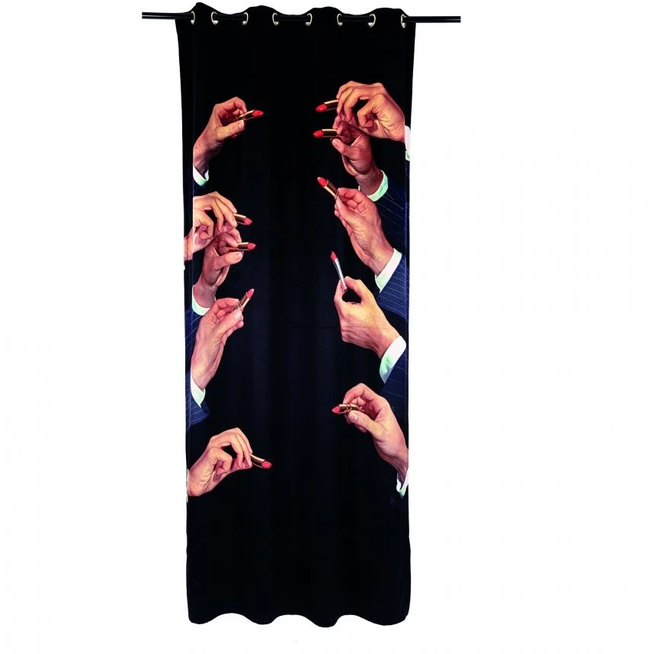 Photo of Lipstick Curtain