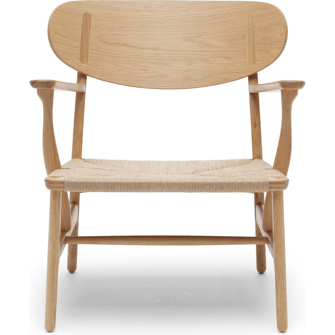 Photo of Carl Hansen - Ch22, Oiled Oak, Chord Natural - Armchairs - Hans J. Wegner - Wood-coloured - Natural material/wood