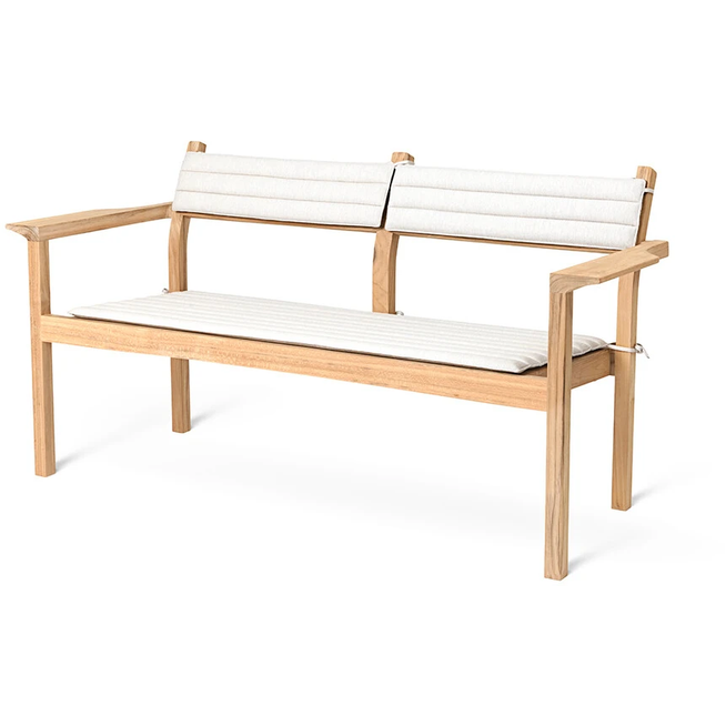 Photo of Seat cushion for the AH701 Outdoor Lounge Sofa from Carl Hansen & Søn