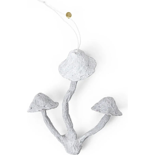 Photo of Mushroom Ornament - Ophæng - Mushroom Ornament - 3 Caps - Faded White - W12.5 X D5 X H14 Cm