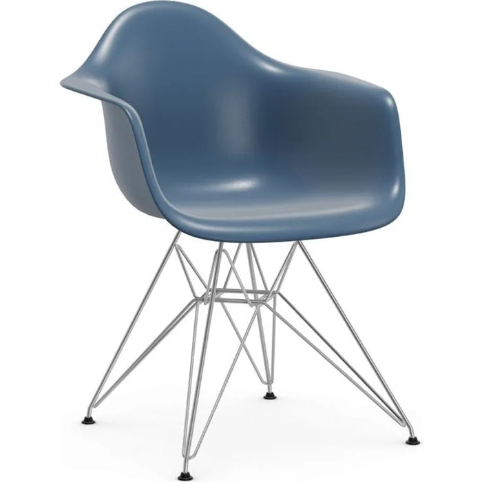 Eames Plastic Armchair Dar - 23 Ice Grey - Chrome Base - Matstolar - Charles & Ray Eames - Grå - Metall/plast