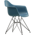 Eames Plastic Armchair Dar - 83 Sea Blue - Basic Dark Base - Matstolar - Charles & Ray Eames - Blå - Metall/plast