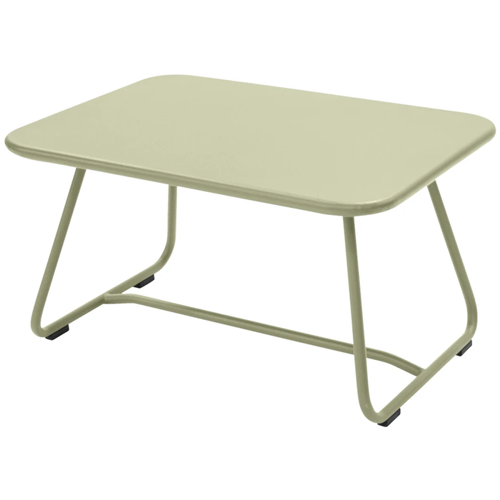 Sixties Low Table Willow Green 65 - Småbord & Sidobord Utomhus - Frédéric Sofia - Grön - Metal