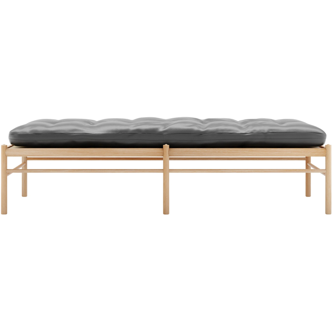 Photo of Carl Hansen - Ow150, Oiled Oak, Leather Group A Loke