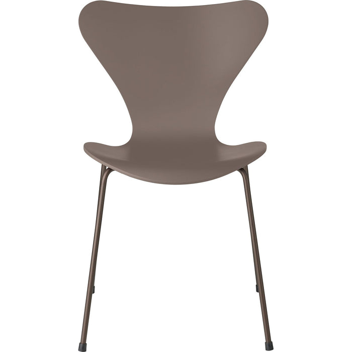Photo of 3107 Series 7 Chair | Chromed Steel Base