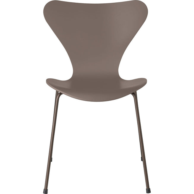 Photo of 3107 Series 7 Chair - Chromed Steel Base