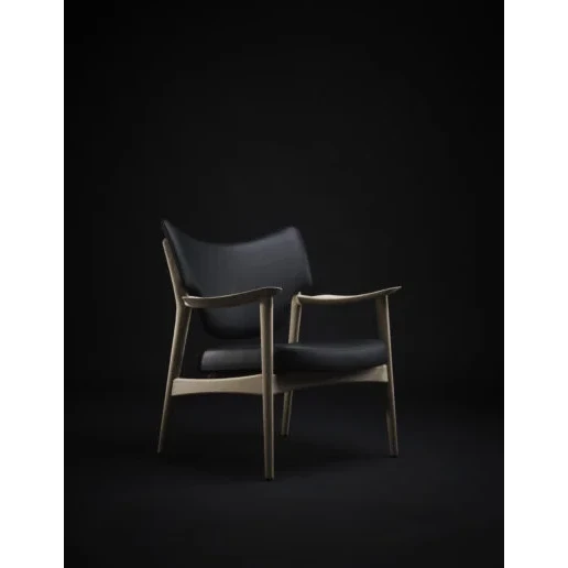 Veng lounge chair