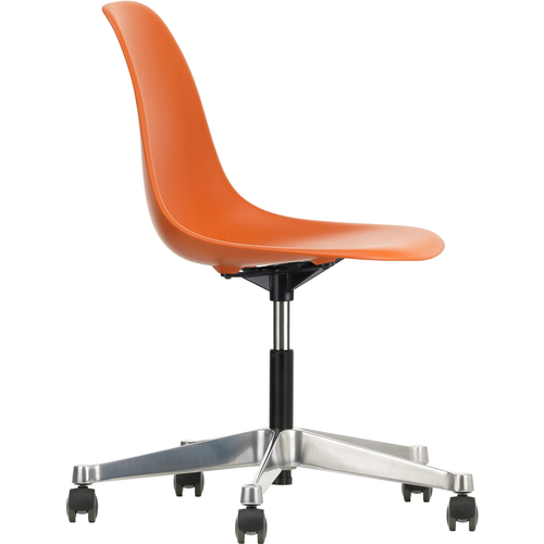 Photo of Eames Plastic Chair Pscc - 43 Rusty Orange - Castors Hard - Skrivbordsstolar - Charles & Ray Eames - Orange
