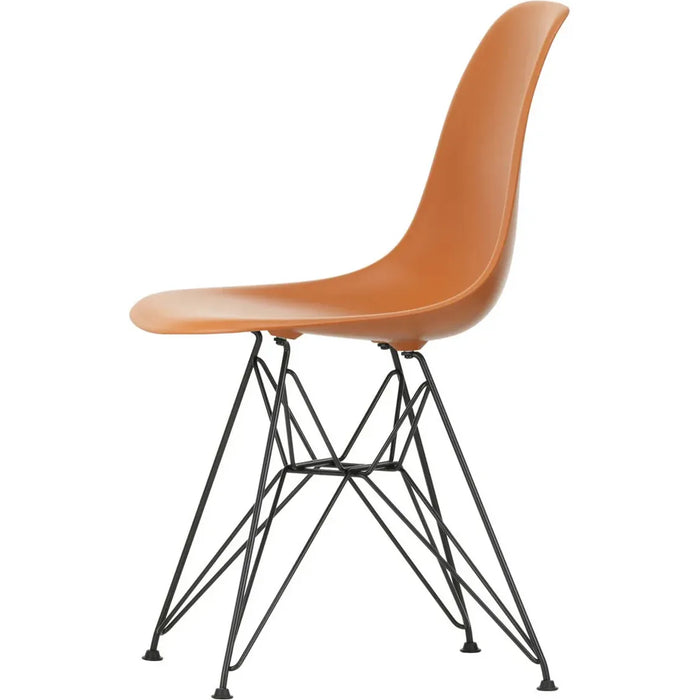 Eames Plastic Chair Dsr - 43 Rusty Orange - Basic Dark Base - Matstolar - Charles & Ray Eames - Orange - Metall/plast