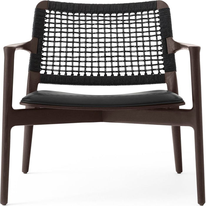 Photo of Vipp488 Cabin Loungefåtölj Dark Oak-black Leather