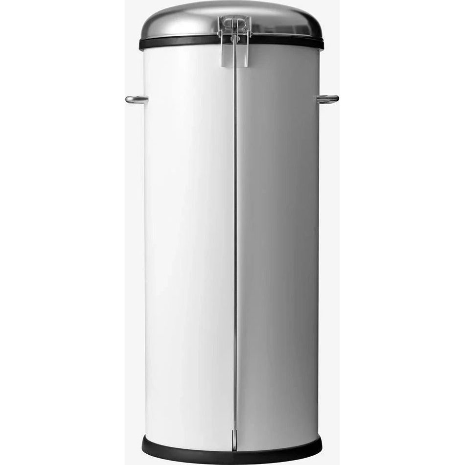 VIPP 17 Pedal bin 30 L / 8 gal 1