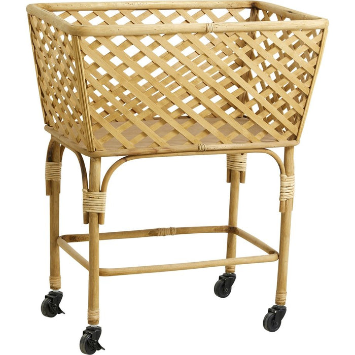 Photo of Arvi Basket Square