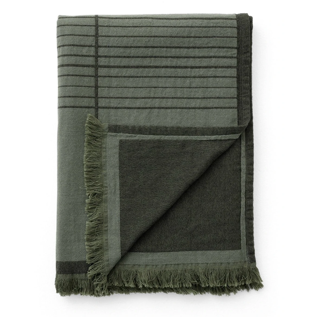 Photo of Untitled AP10 Throw