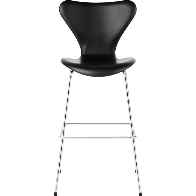 Photo of 3197 Sjuan - Fully upholstered, Leather, Soft Black - Bar stools & Bar stools - Arne Jacobsen - Black - Leather/metal/wood