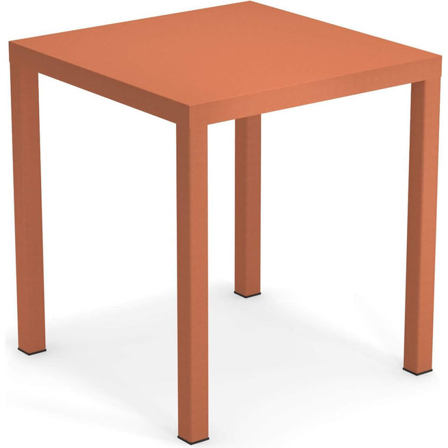 Photo of 858 Nova Table 70x70 Maple Red - Dining Table Outdoor - Metal
