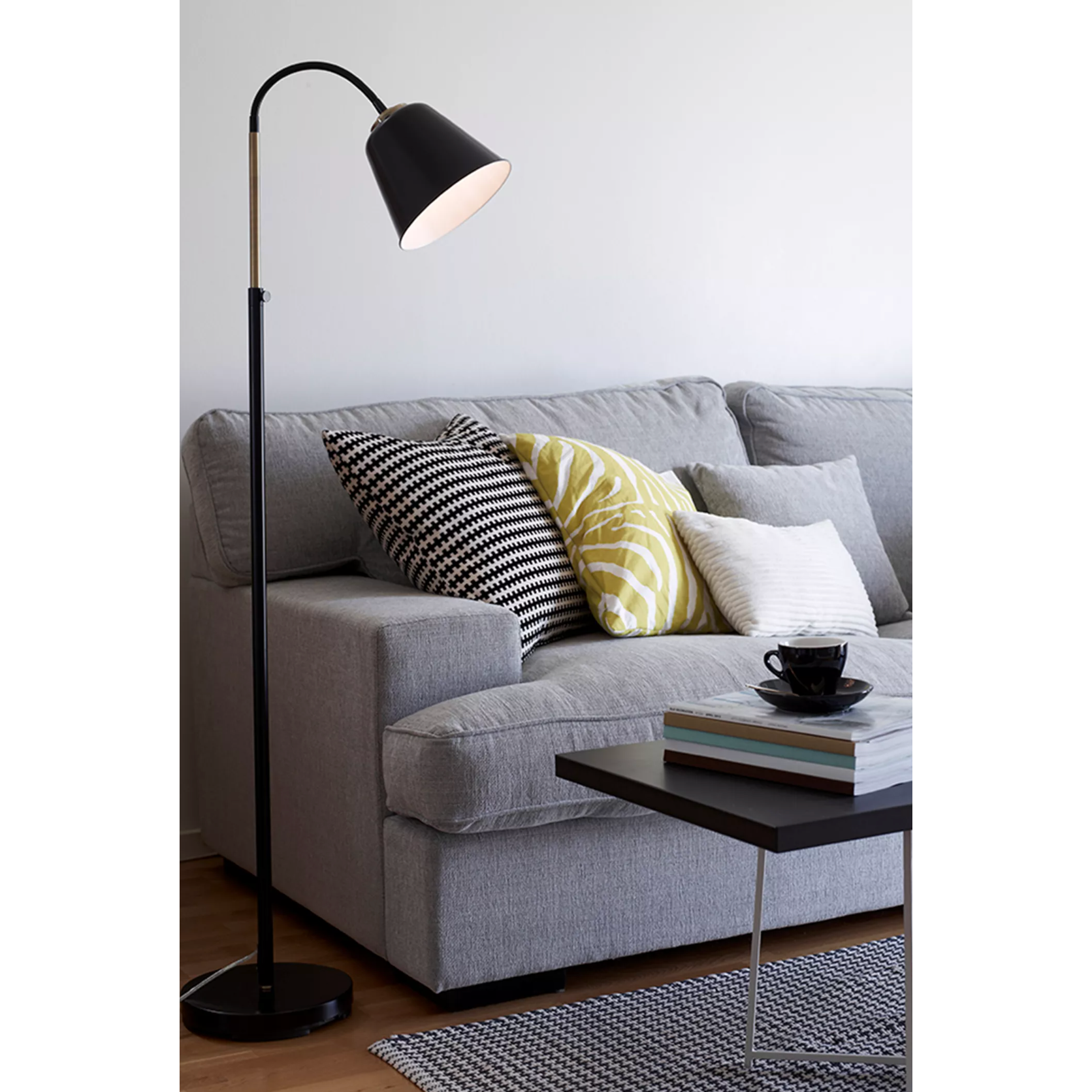 Kolding Floor Lamp