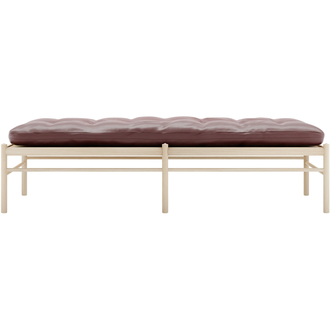 Photo of Carl Hansen - OW150, Soaped oak, Leather group C Sif