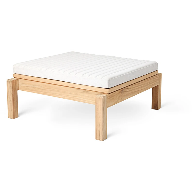 Photo of Cushion for the AH604F Outdoor Lounger footstool from Carl Hansen & Søn