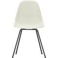 Eames Plastic Chair Dsx - 11 Pebble - Basic Dark Base - Matstolar - Charles & Ray Eames - Vit - Metall/plast