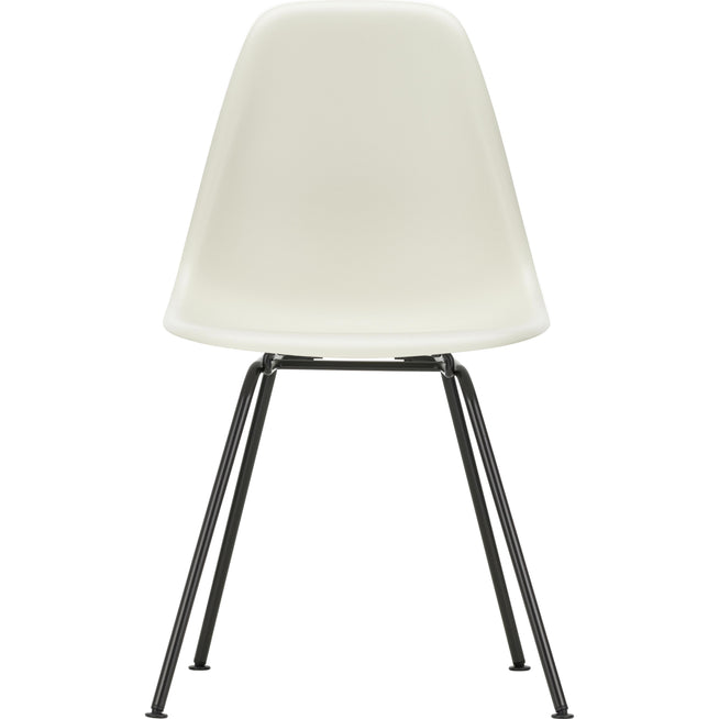Photo of Eames Plastic Chair Dsx - 11 Pebble - Basic Dark Base - Matstolar - Charles & Ray Eames - Vit - Metall/plast