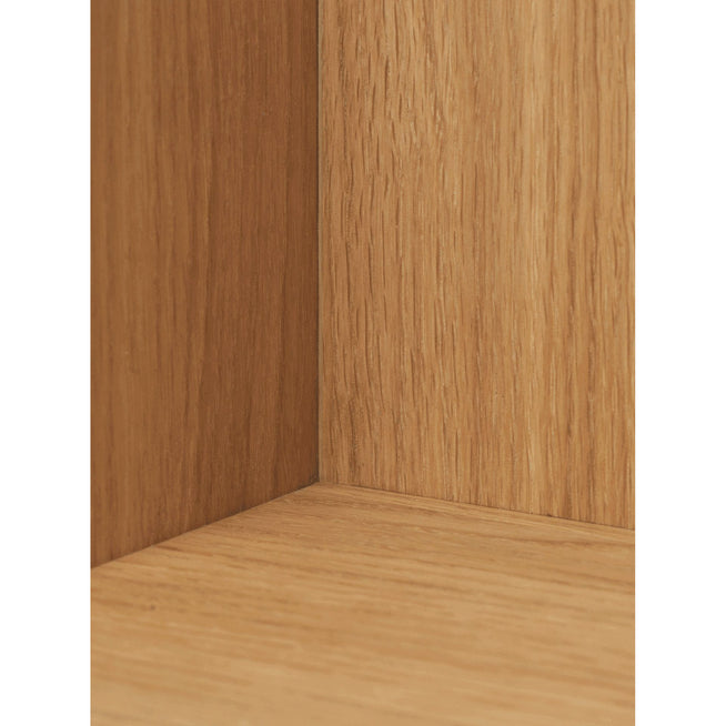 Photo of Stagger Hylde - Hylde - Square - Oiled Oak - W30 X D14.2 X H30 Cm