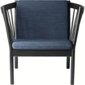 J146 Easy Armchair - Black lacquered oak