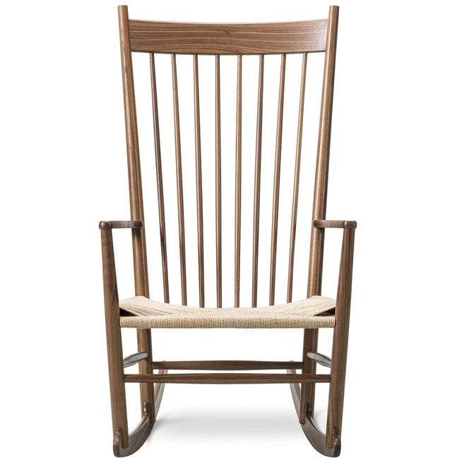Photo of Wegner J16 Rocking Chair