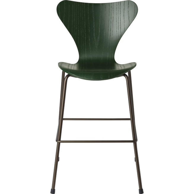 Photo of Series 7 Junior Chair