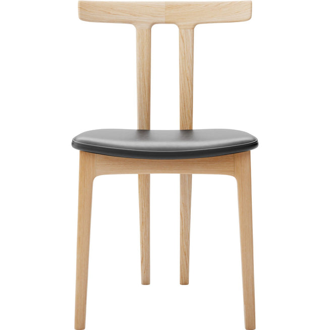 Photo of Ow58 - T-chair - Oiled Oak - Leather Cat. C Sif 98 - Dining Chairs - Leather/wood/foam