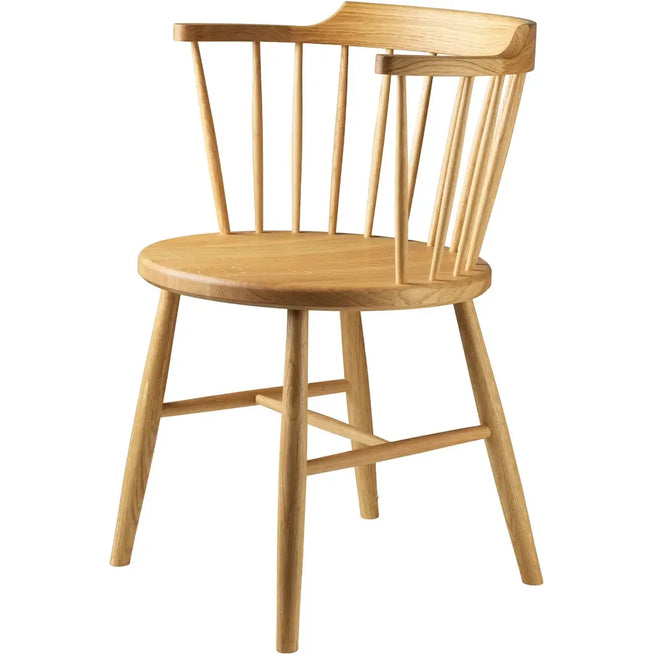Photo of J18 Chair Oak Nature Oiled