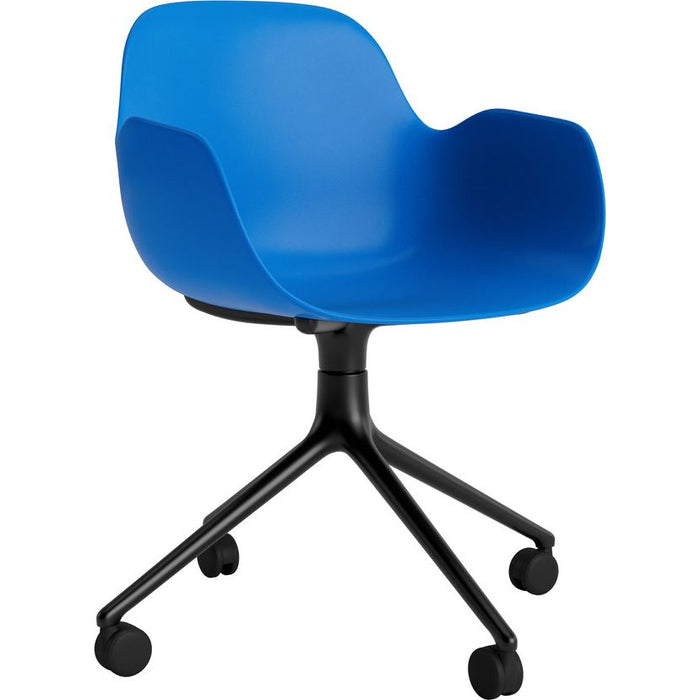 Photo of Form Armchair Swivel 4w Alu - Kontorstol - Bright Blue /