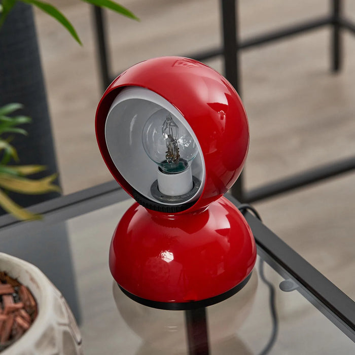 Photo of Eclisse Table Lamp