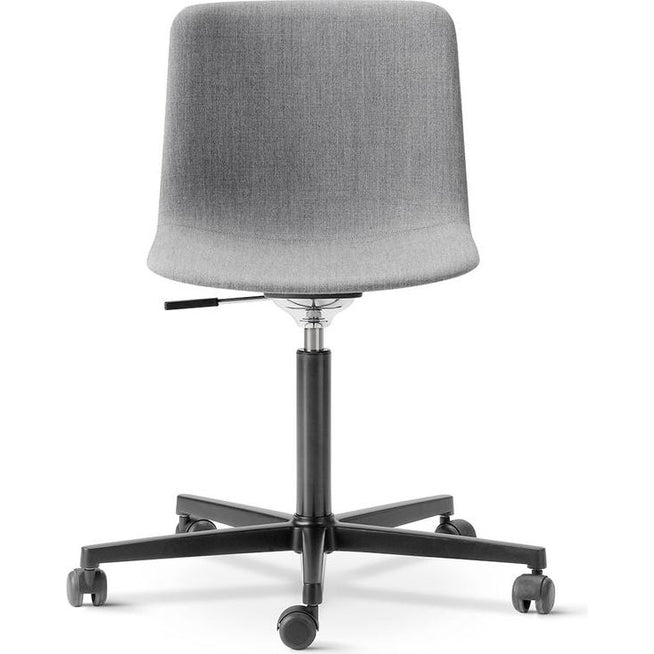 Photo of Pato Office Chair 4022 By Welling/ludvik - Full Upholstery - Kontorstol - Hallingdal 130 - W69 X D62,5 X H78-90 X Sh44-56 Cm