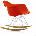Eames Plastic Armchair Rar - 03 Poppy Red - Chrome Base - Golden Maple - Matstolar - Charles & Ray Eames - Röd - Metall/trä/plast