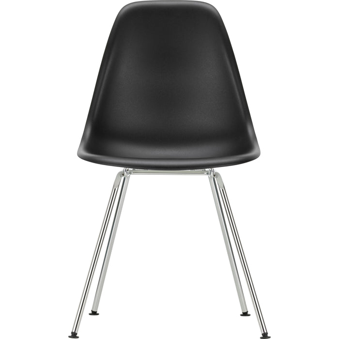 Eames Plastic Chair Dsx - 12 Deep Black - Chrome Base - Matstolar - Charles & Ray Eames - Svart - Metall/plast