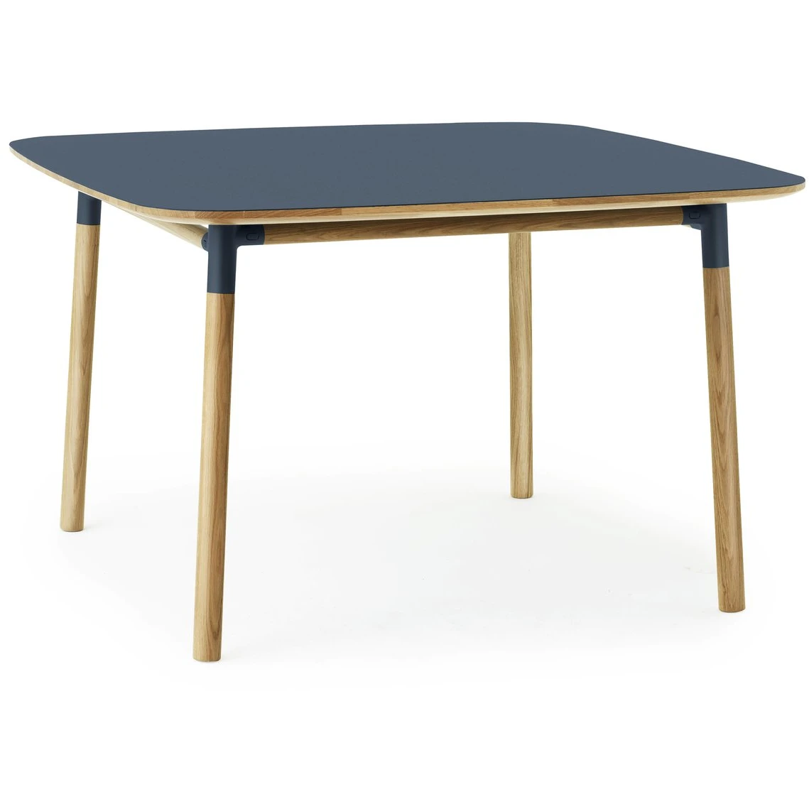 Form Table 120 X 120 Cm