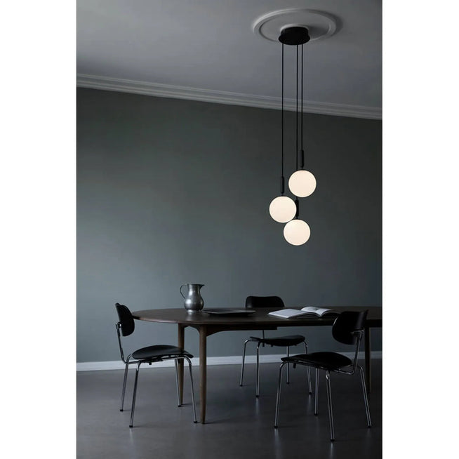 Photo of Miira 3 Chandelier Large