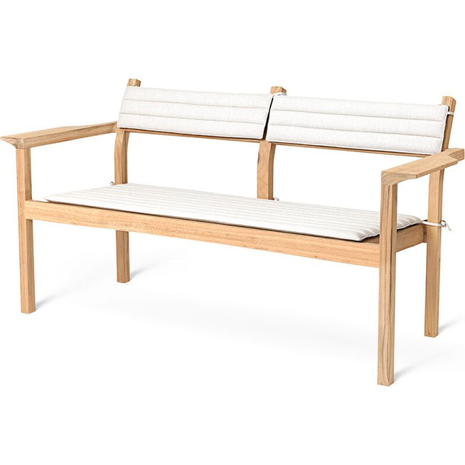 Photo of Seat cushion for the AH701 Outdoor Lounge Sofa from Carl Hansen & Søn
