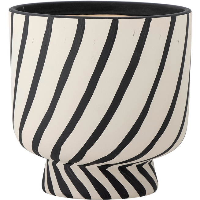 Photo of Malena Flowerpot