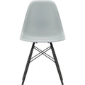 Eames Plastic Chair Dsw - 24 Light Grey - Black Maple - Matstolar - Charles & Ray Eames - Grå - Metall/trä/plast