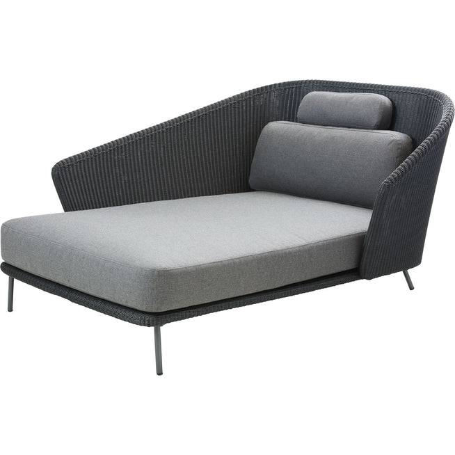 Photo of Mega Daybed