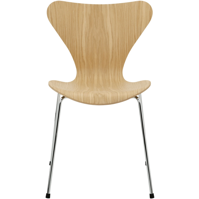 Photo of 3107 Sjuan - Oak veneer - Dining chairs - Arne Jacobsen - Wood-coloured - Metal/wood