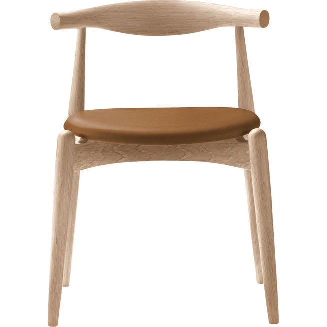 Photo of Carl Hansen - Ch20, White Oiled Oak, Leather Group A Loke - 7050 - Dining Chairs - Hans J. Wegner - Wood